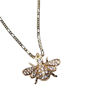 Collar de abeja Limerence By Claudia Herrera de oro laminado 14 K