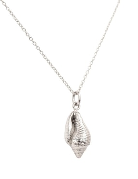 Collar con dije de concha Teresa Díaz Joyería Mexicana de plata P 925