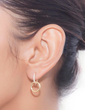 Aretes de aro Riccardo Orsato de oro 14 K con acabado pavé diamante