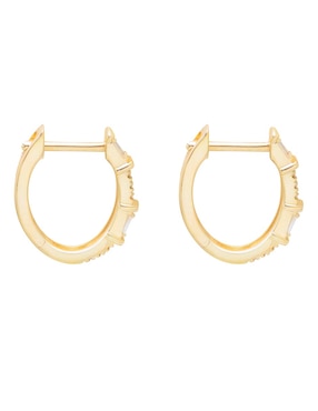 Aretes huggies circulares Riccardo Orsato de oro 14 K con acabado brillante diamante