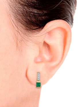 Aretes rectangulares Fascinare Kalifa de oro con acabado brillante esmeralda y diamante