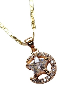 Collar con dije de luna Limerence By Claudia Herrera Estrella de oro laminado 14 K