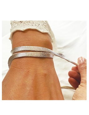 Pulsera Vangania de cuero con acabado esmaltado