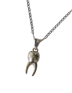 Collar con dije de muela Limerence By Claudia Herrera Dentista de plata P 925