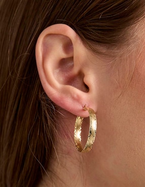 Arracadas Del Pia de oro amarillo amarillo 14 K con acabado liso