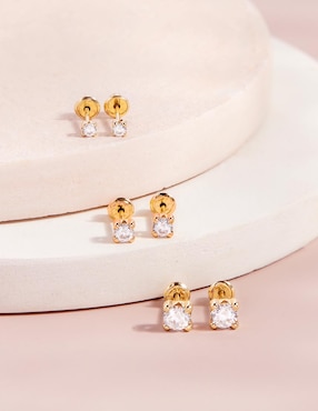 Broqueles redondos In Season Jewelry de oro 14 k con acabado pulido zirconia