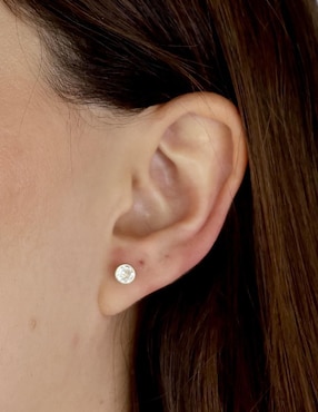 Broqueles circulares Mancini de oro 10 K con acabado brillante zirconia