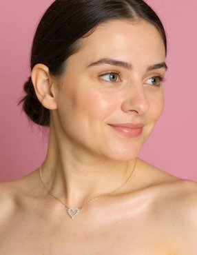 Collar con dije de corazón Aretize de plata P 925
