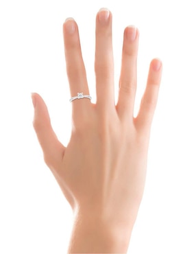 Solitario de oro blanco 14 k Joyerías Bizzarro diamante
