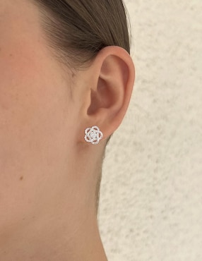 Broqueles de flor Clepsidra de plata P 925 con acabado plateado zirconia