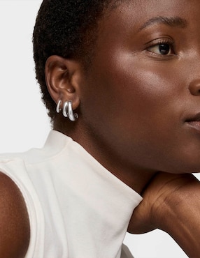 Aretes de aros Tous Line de plata P 925 con acabado brillante
