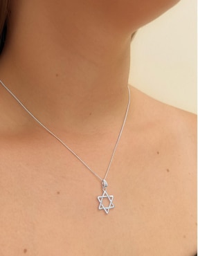 Collar con dije de estrella Clepsidra de plata P 925