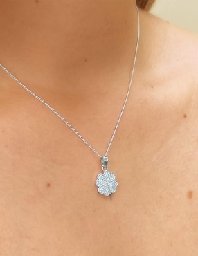 Collar con dije de trébol Clepsidra de plata P 925