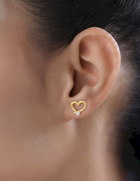 Broqueles de corazón Joyería M de Leon de 10 K con acabado pulido zirconia