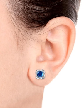 Aretes cortos de flor Fascinare Margaret de oro 14 K con acabado brillante zafiro y diamante