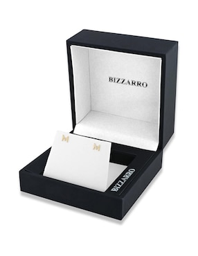 Broqueles de letra M Joyerias Bizzarro de oro amarillo 14 K con acabado brillante diamante
