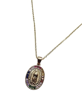 Collar con dije Virgen de Guadalupe ovalado Limerence By Claudia Herrera de oro laminado 14 K