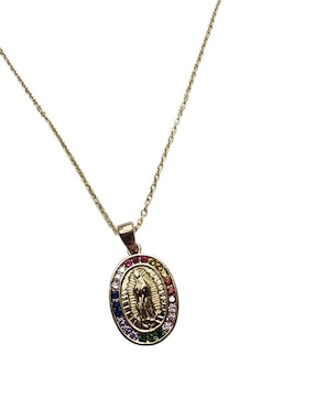 Collar con dije Virgen de Guadalupe ovalado Limerence By Claudia Herrera de oro laminado 14 K