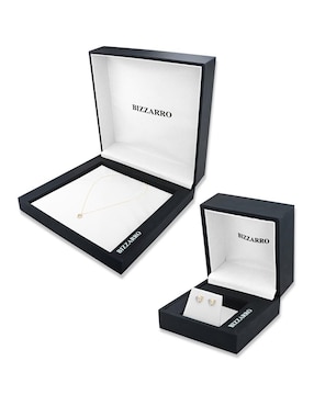 Aretes y collar de corazón Joyerias Bizzarro de oro amarillo 14 K diamante