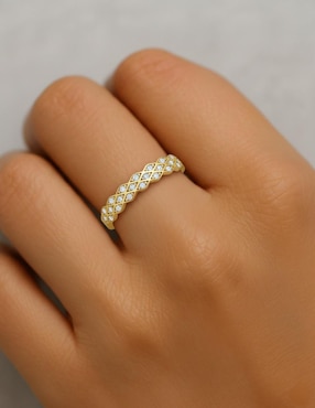 Anillo circular Joyería M De Leon 10 k de oro amarillo zirconia brillante