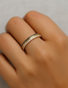 Anillo circular Joyería M De Leon 10 k de oro amarillo zirconia brillante