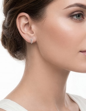 Arracadas Mjj Brilliant Inc de oro blanco14 K con acabado brillante diamante