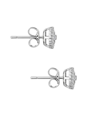 Aretes cortos cuadrados Mjj Brilliant Inc de oro blanco 14 K con acabado pavé diamante