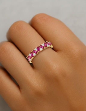 Anillo circular Joyería M De Leon 10 k de oro amarillo zirconia brillante