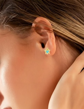 Arete de tortuga Joyería M De Leon de oro amarillo 10 K con acabado brillante zirconia