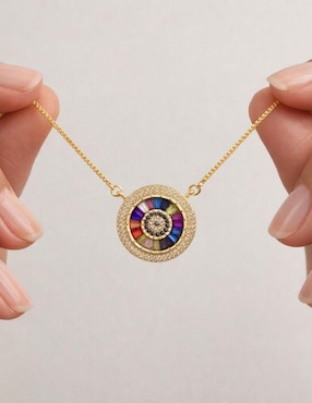 Collar Yoiko Halo con acabado baño de oro18 K