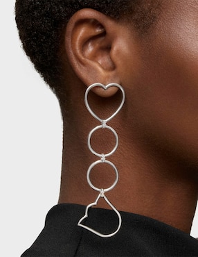 Aretes largos irregulares Tous Straight de plata P 925 con acabado brillante