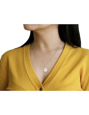 Colgante y dije ovalada D Cadena de oro 14 K