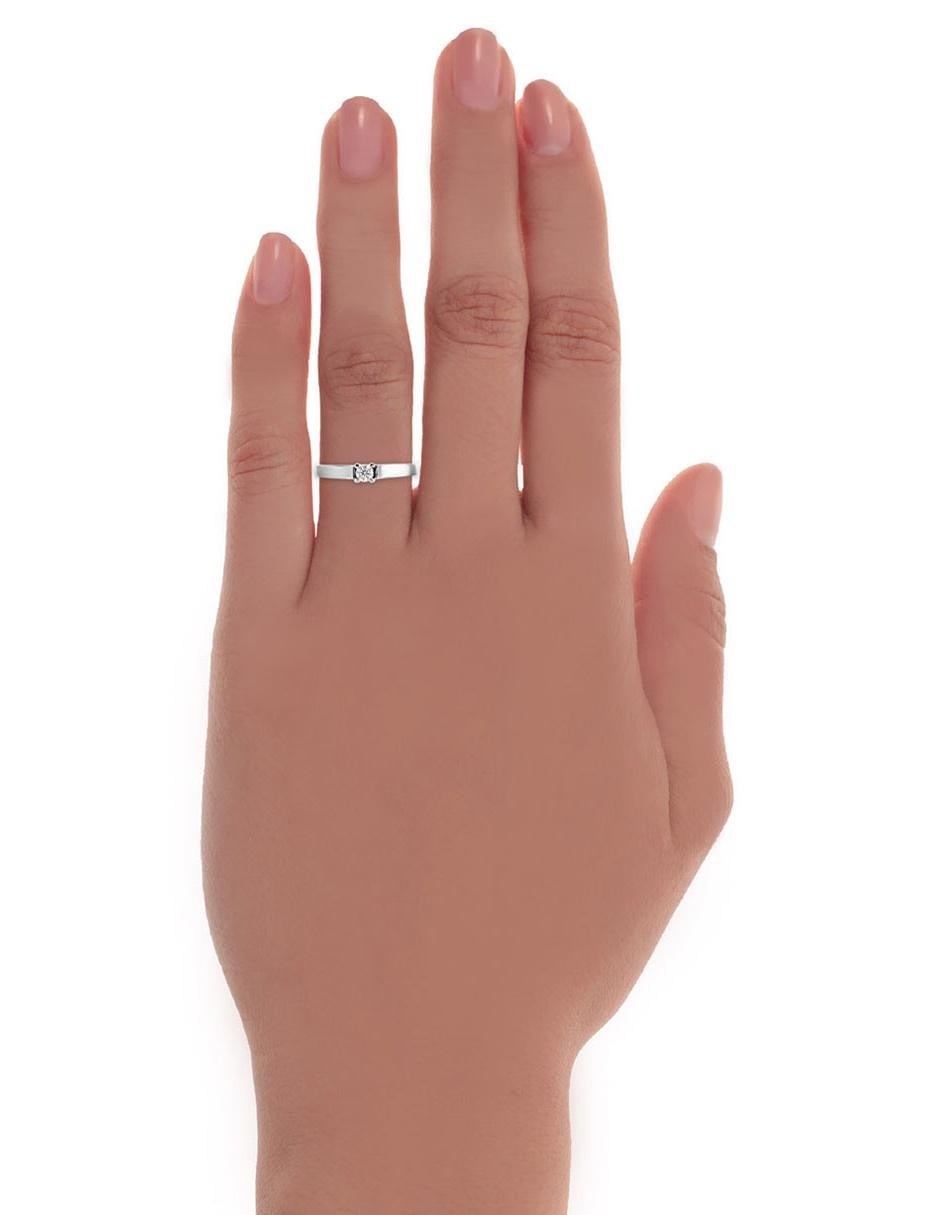 Solitario de oro blanco 14 k diamante 10
