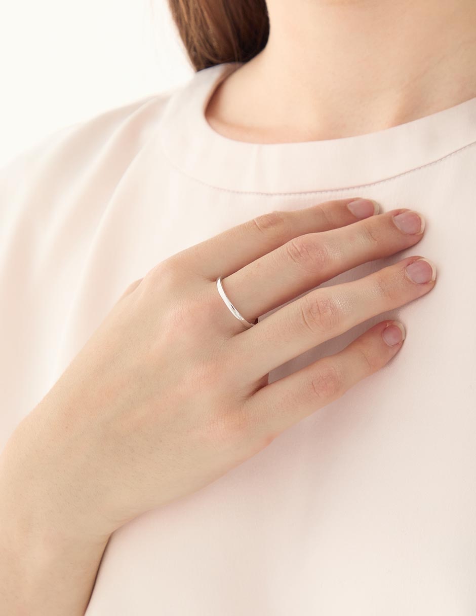 Argolla de oro blanco 18 k 4