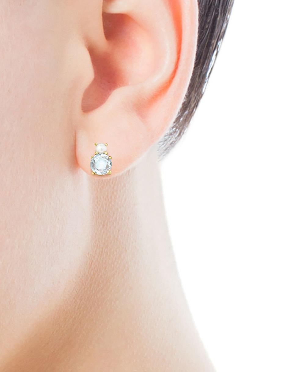 Broqueles de oro amarillo 18 K con acabado pavé perla
