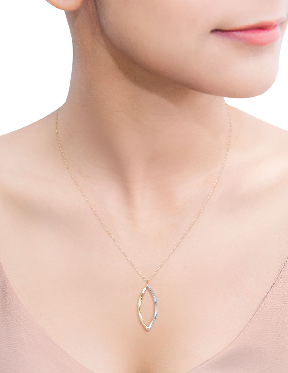 Dije ovalada de oro 14 K 3