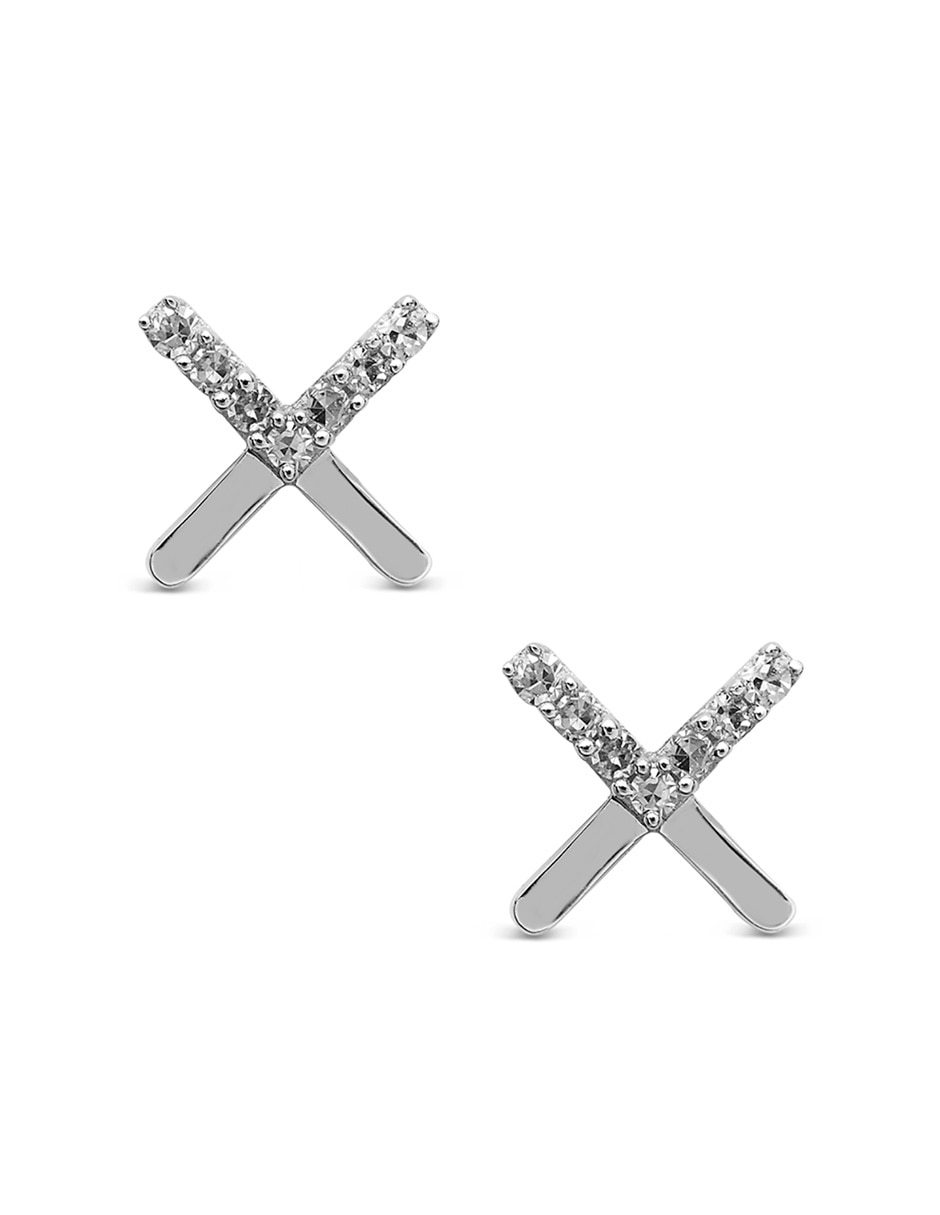 Aretes de oro blanco con acabado pavé diamante