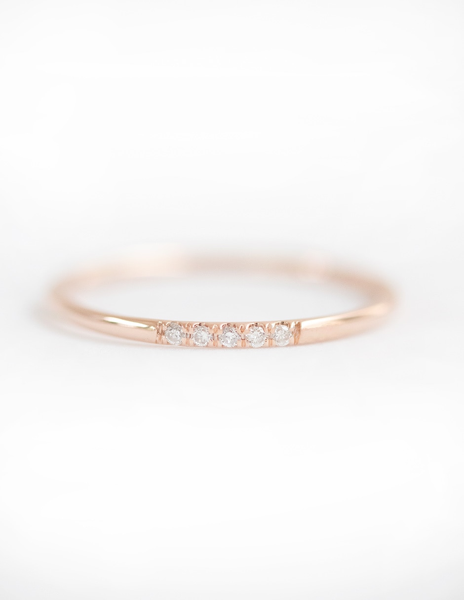 Anillo de oro rosa pavé