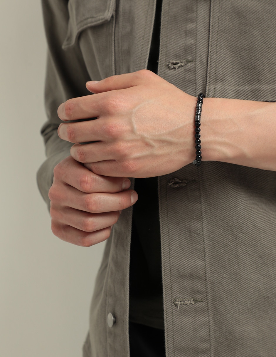 Brazalete con acabado lustre 3
