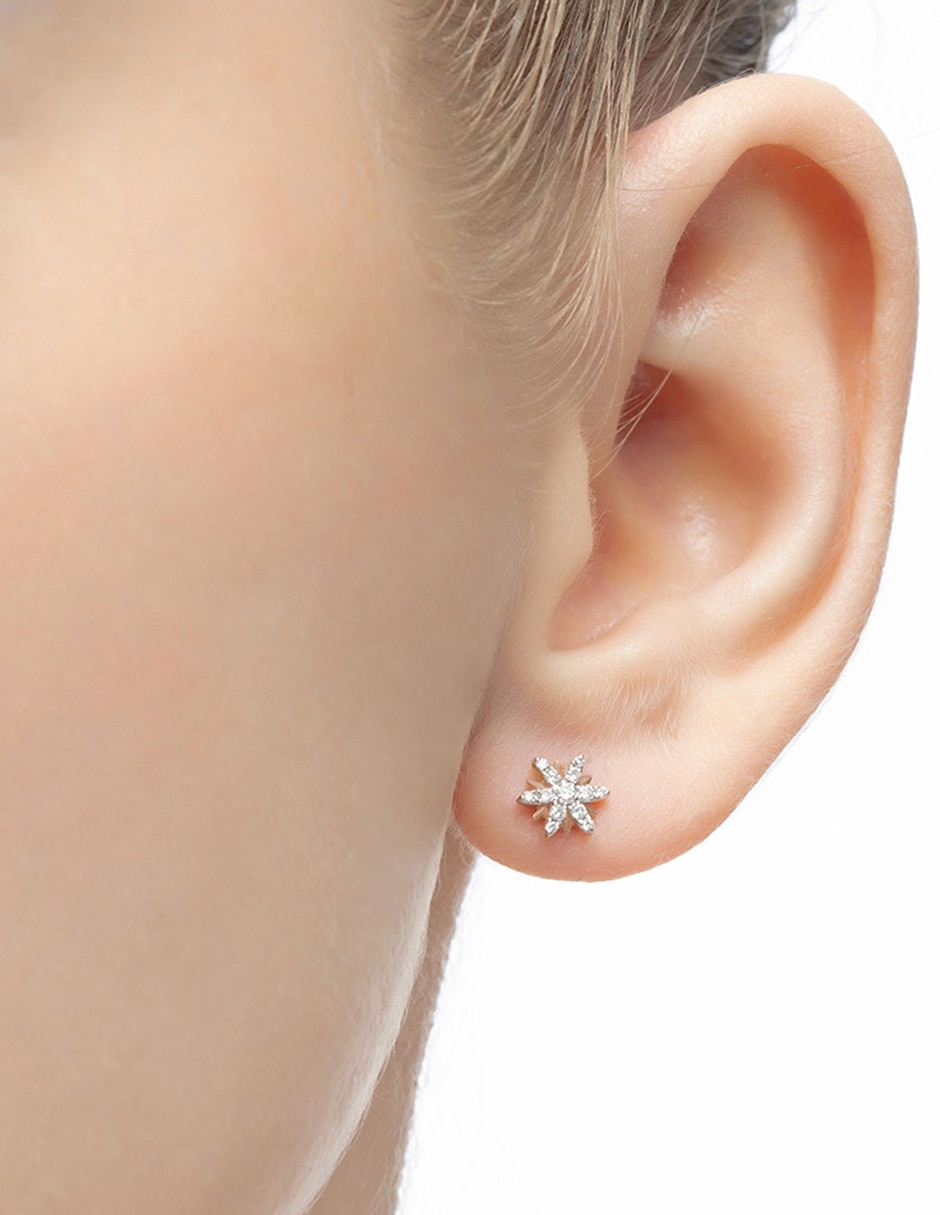 Broqueles de estrella Magic Touch con acabado brillante diamante 4