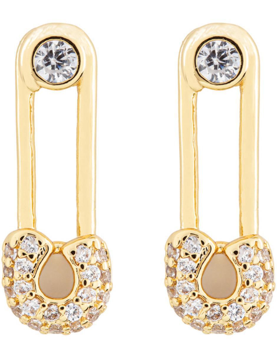 Aretes con acabado baño de oro zirconia