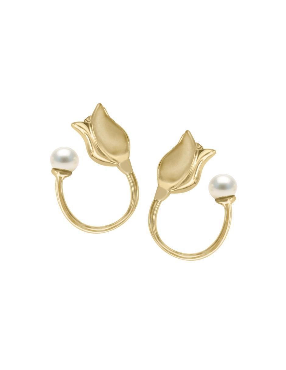 Broqueles de flor de oro amarillo 14 K con acabado brillante perla