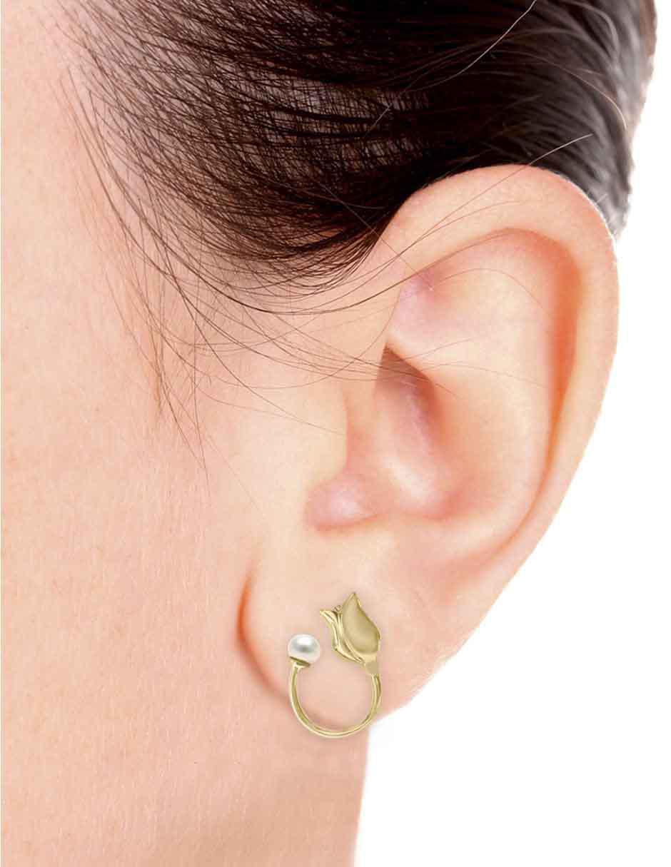 Broqueles de flor de oro amarillo 14 K con acabado brillante perla 3
