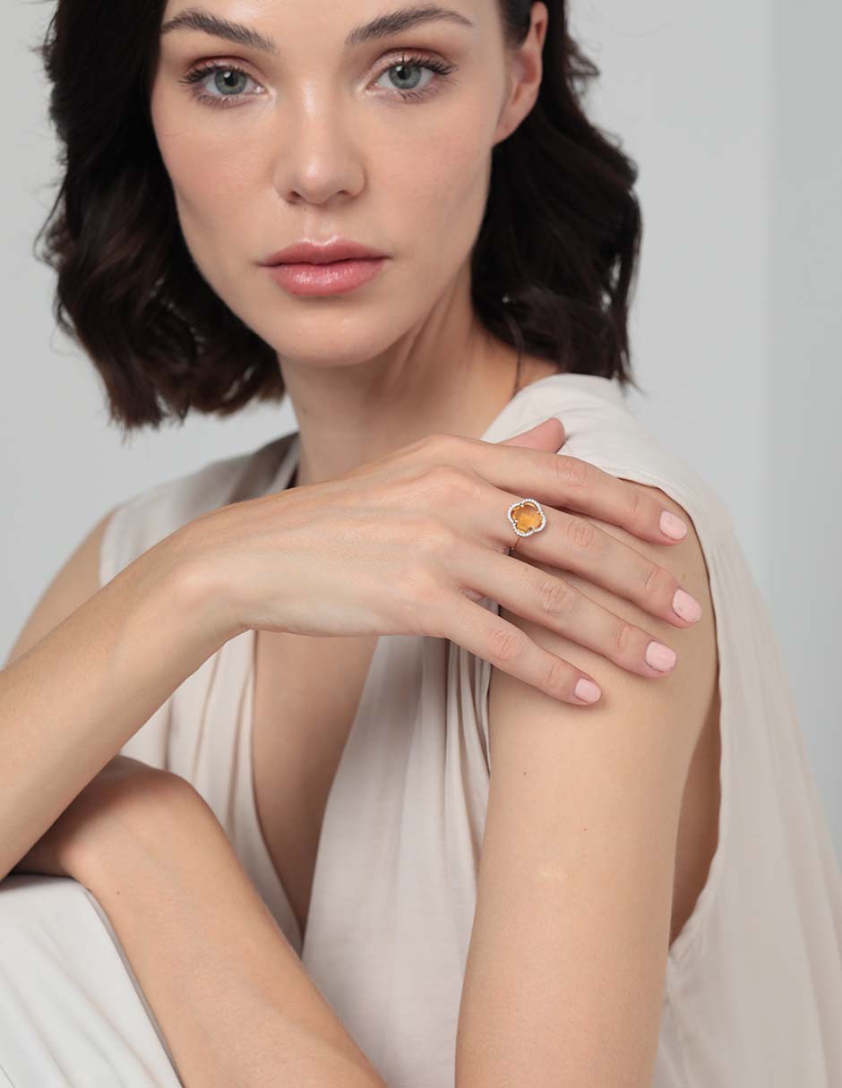 Anillo de trébol Victoria 18 k de oro amarillo citrina y diamante brillante 4