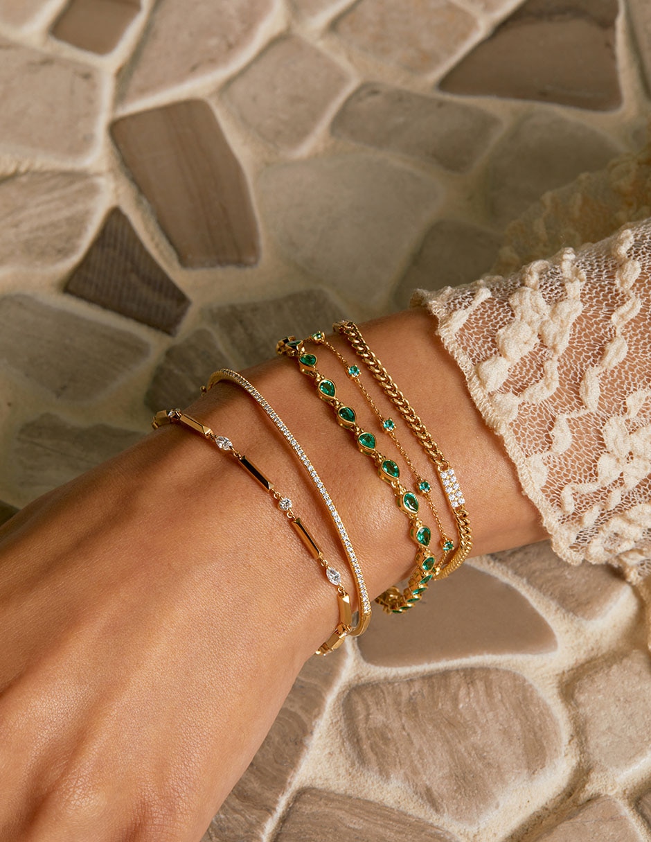 Pulsera de oro 18 K con acabado brillante 5