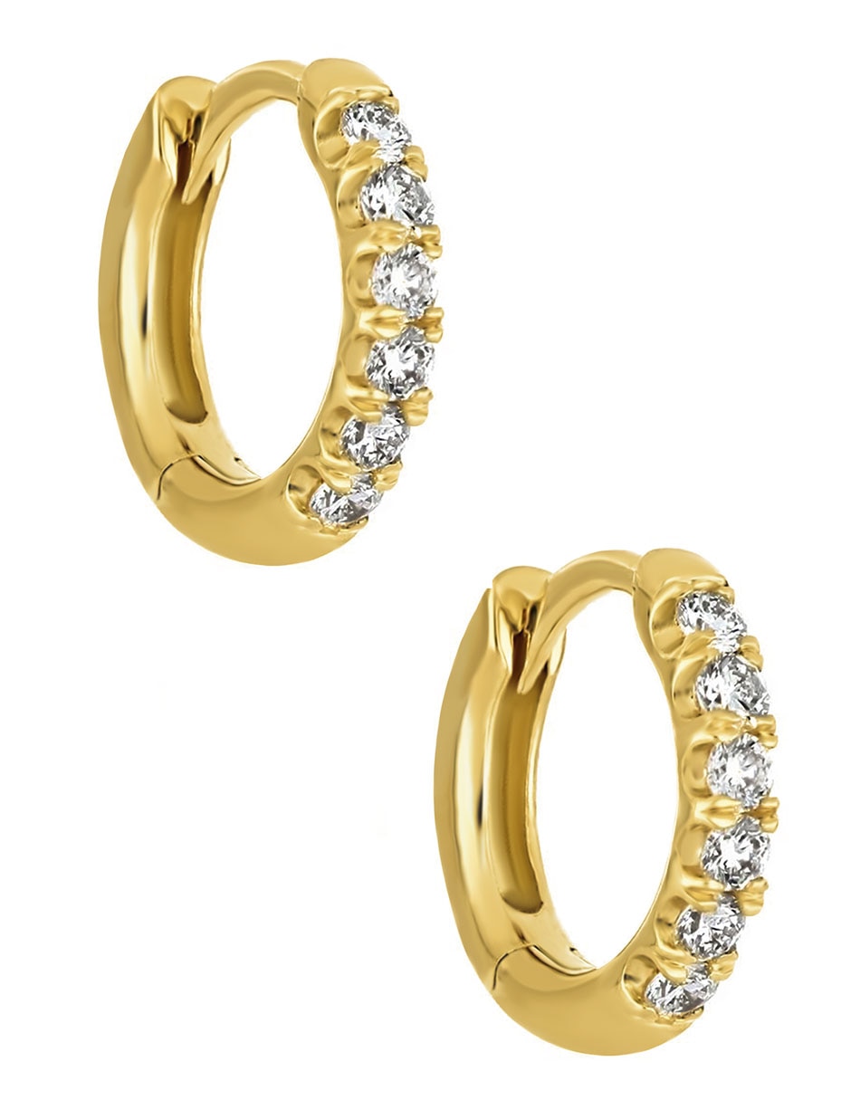 Aretes redondos de oro con acabado pavé diamante 2
