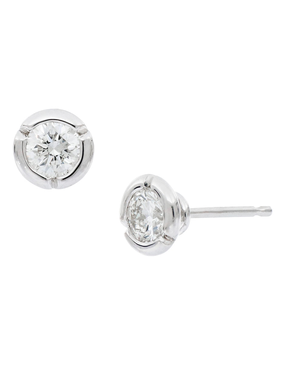 Broqueles redondos de oro 18 k con acabado brillante diamante Broqueles redondos de oro 18 k con acabado brillante diamante