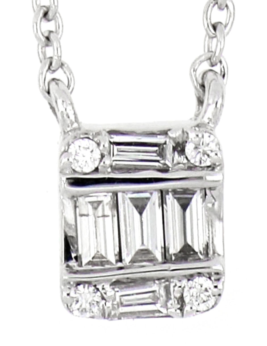 Collar cuadrado de oro blanco 18 K 2