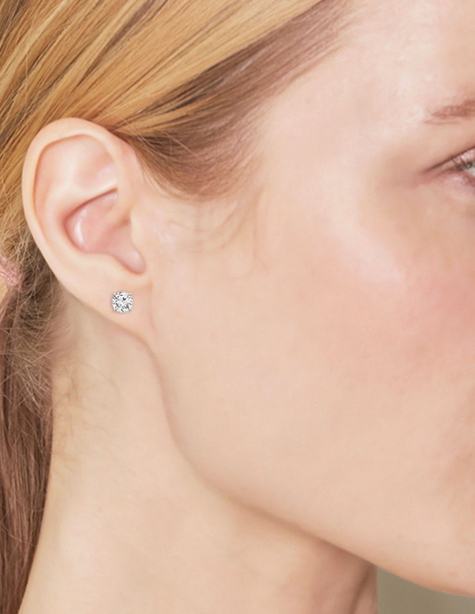 ARETES DIAMANTE 1Q PLATEADO