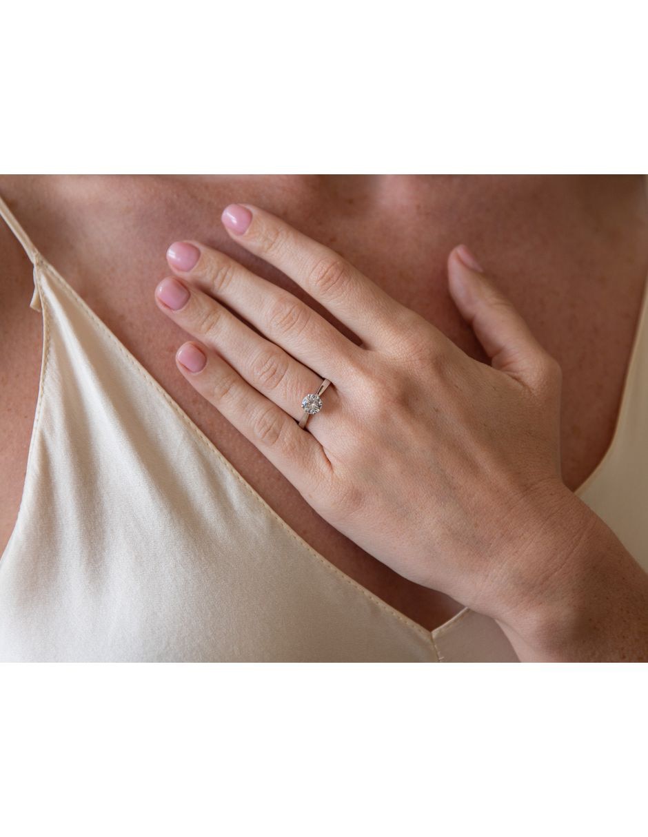Anillo de compromiso de oro blanco 14 k diamante de laboratorio 3